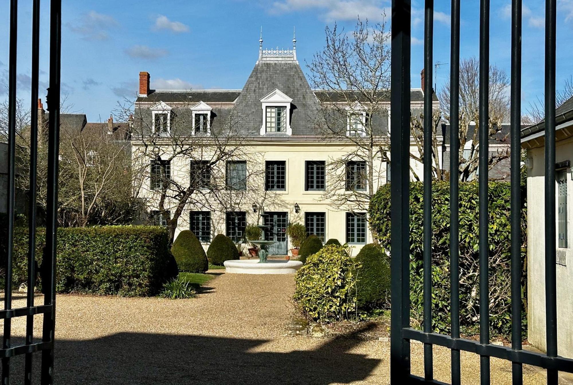 Le Vieux Manoir Villa Amboise Bagian luar foto