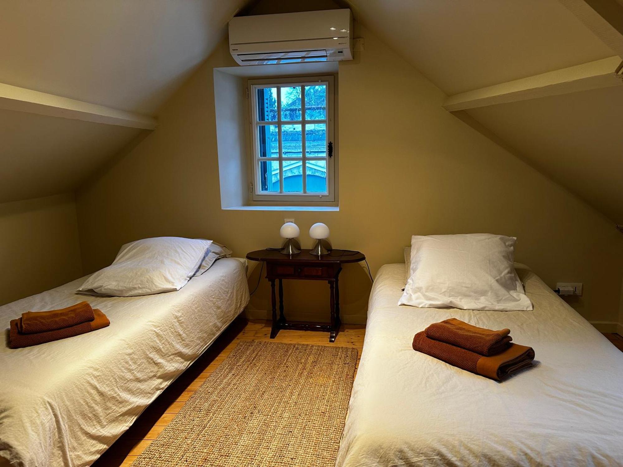Le Vieux Manoir Villa Amboise Bagian luar foto